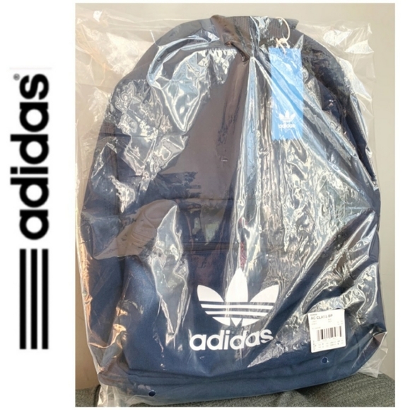 NWT Adidas Originals large backpack navy - Picture 5 of 7